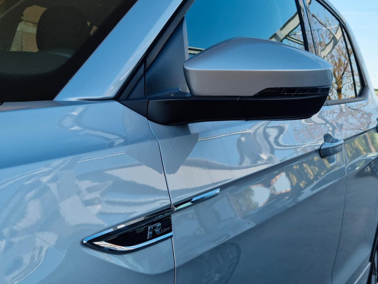 Volkswagen T-Cross 1.0 TSI 110 CV DSG R-Line