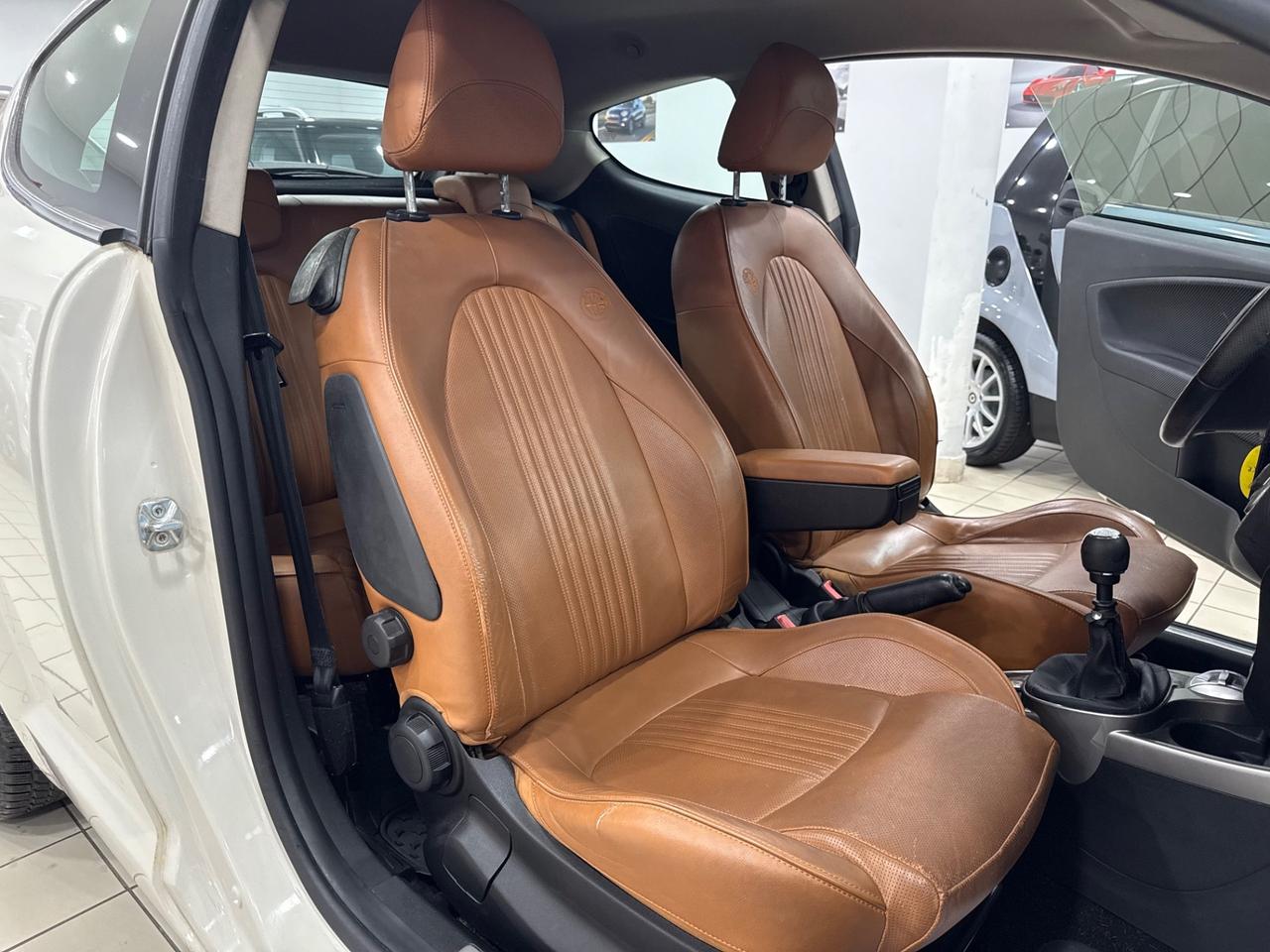 Alfa Romeo MiTo 1.6 jtdm full optional nuova