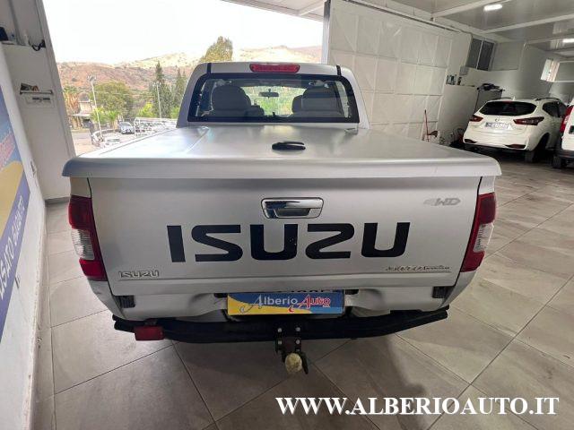 ISUZU D-Max 3.0 TD cat Crew Cab 4WD Pick-up LS Aut.