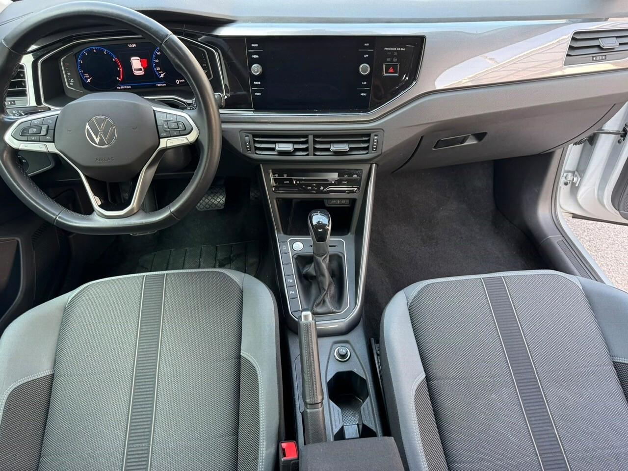 Volkswagen Polo 1.0 TSI DSG Style*EURO6*NEOPATENTATI