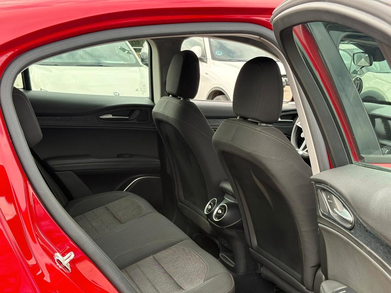 Alfa Romeo Stelvio 2.2 Turbodiesel 210 CV AT8 Q4 Business