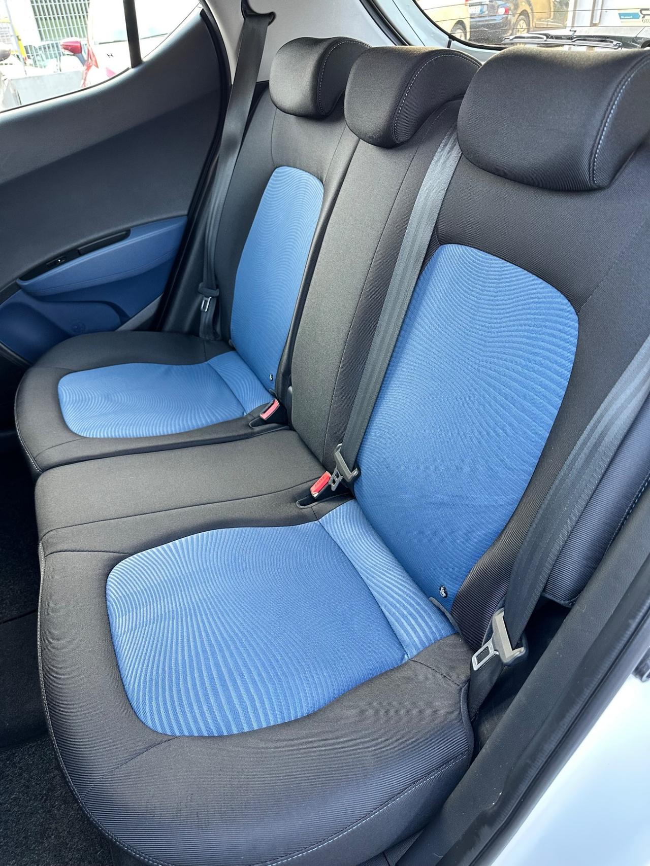 Hyundai i10 - 1.0Bz 65Cv 5P - Uniproprietario