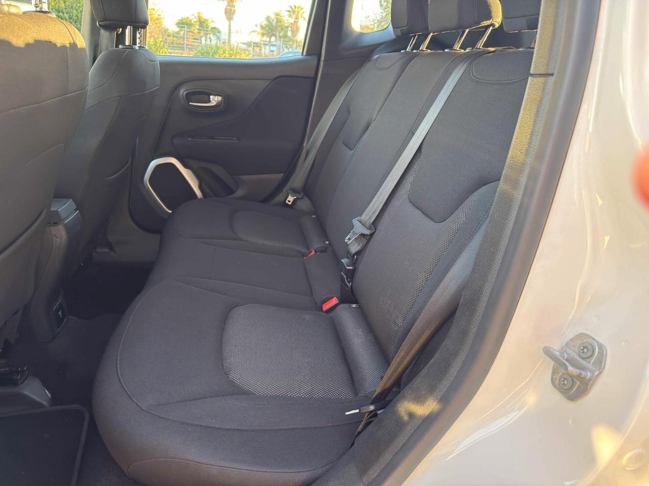 Jeep Renegade 1.6 Mjt 105 CV Business