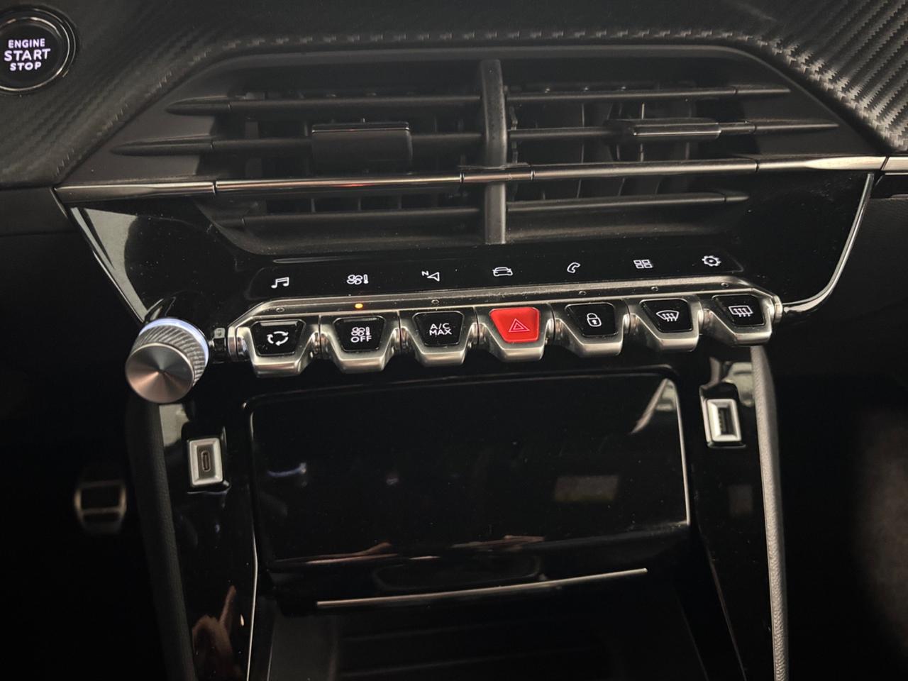 Peugeot 2008 1.2 BENZINA Allure |OK NEOPATENTATI |