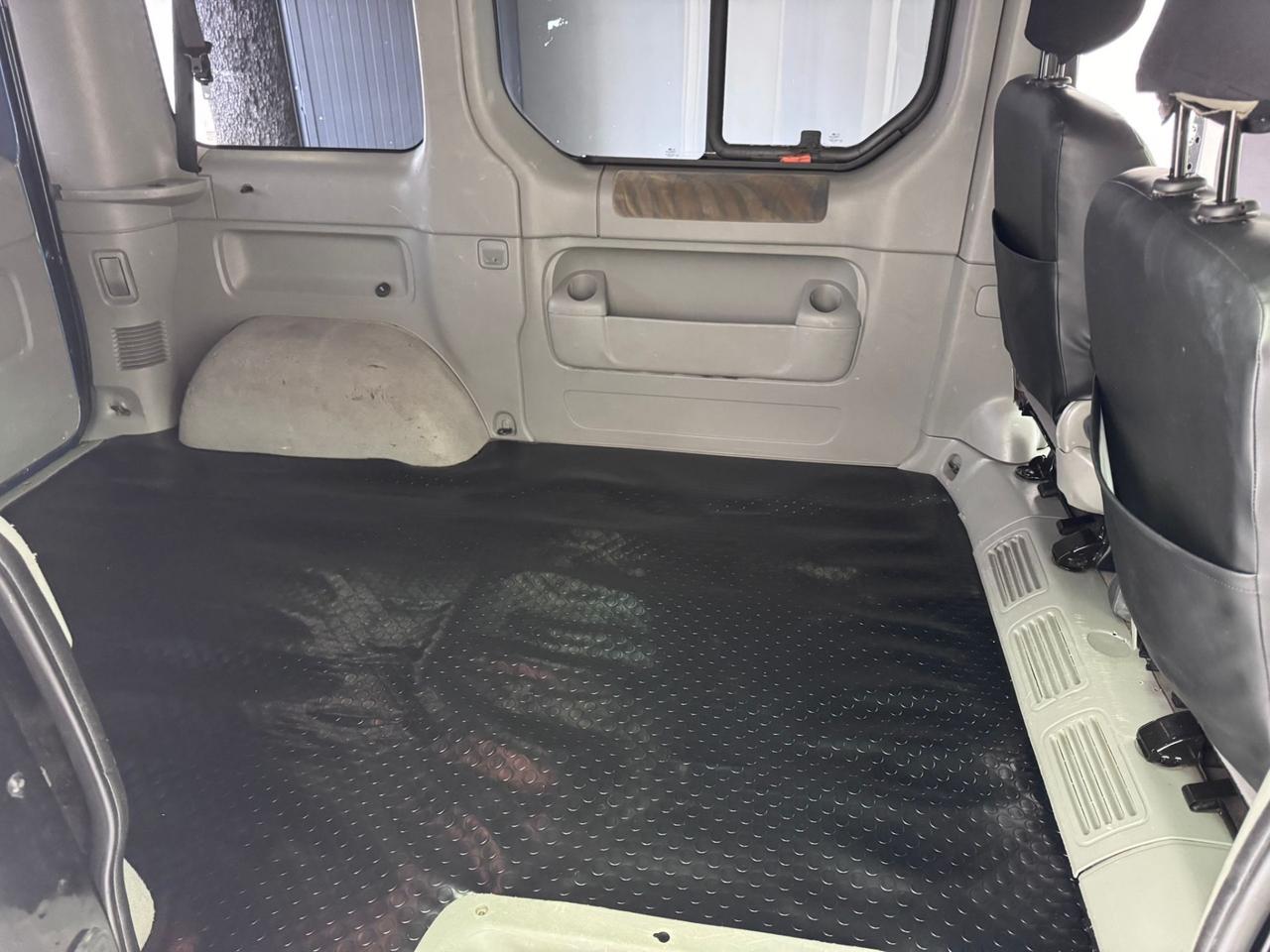 Renault Trafic 2.5 dCi -VETRATO-OMOLOGATO 8 POSTI -2005