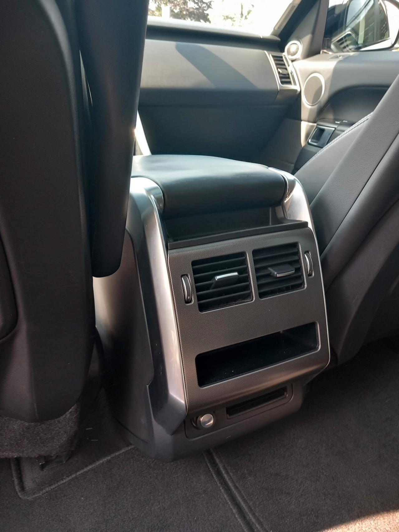Land Rover Range Sport 3.0 TDV6 HSE
