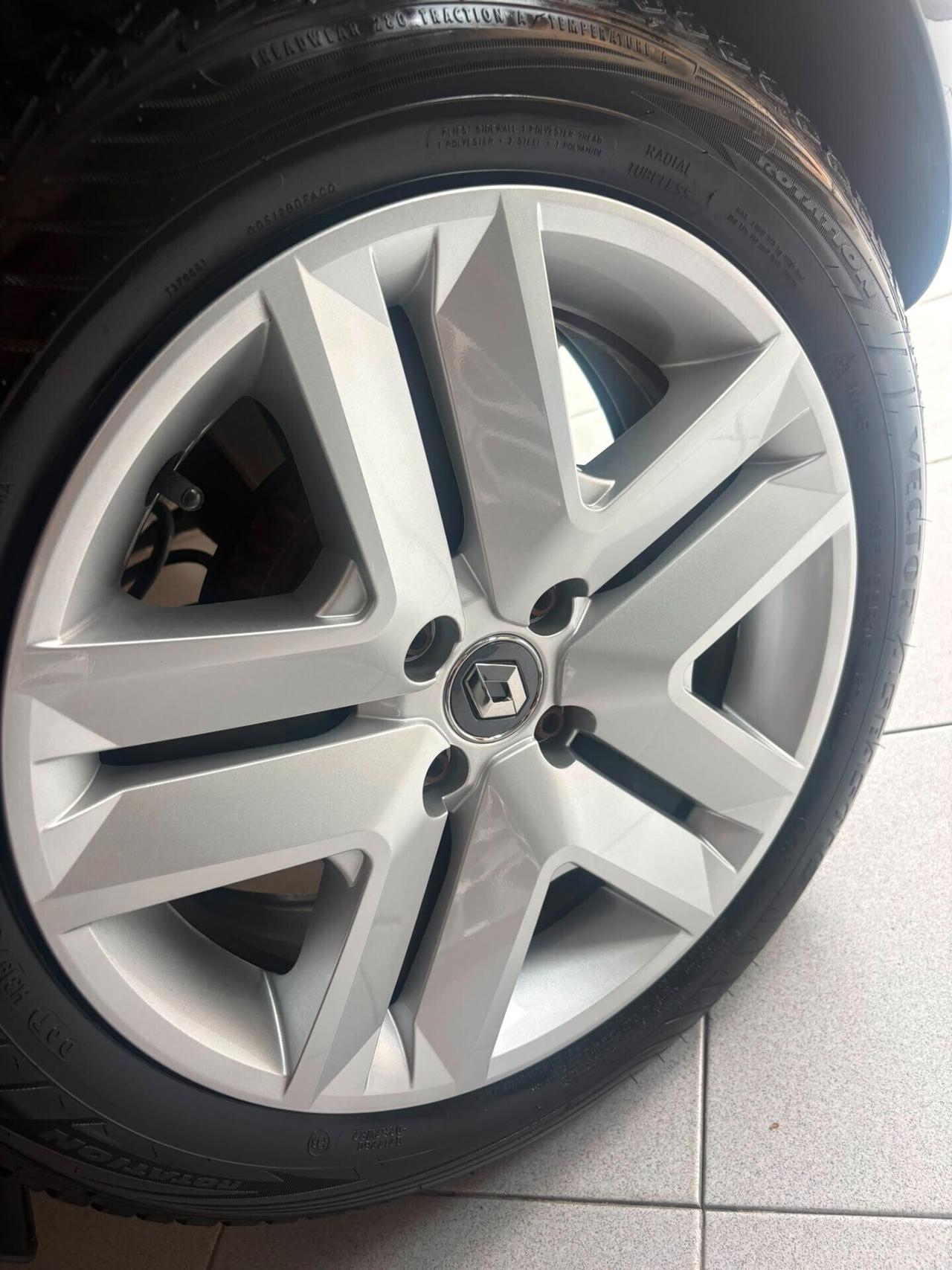 Renault Clio Intens super accessoriata