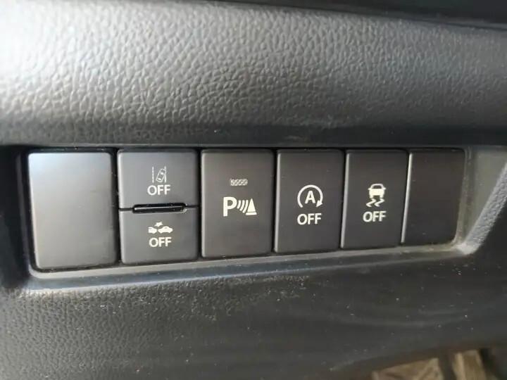 Suzuki Swift 1.2 Hybrid Top