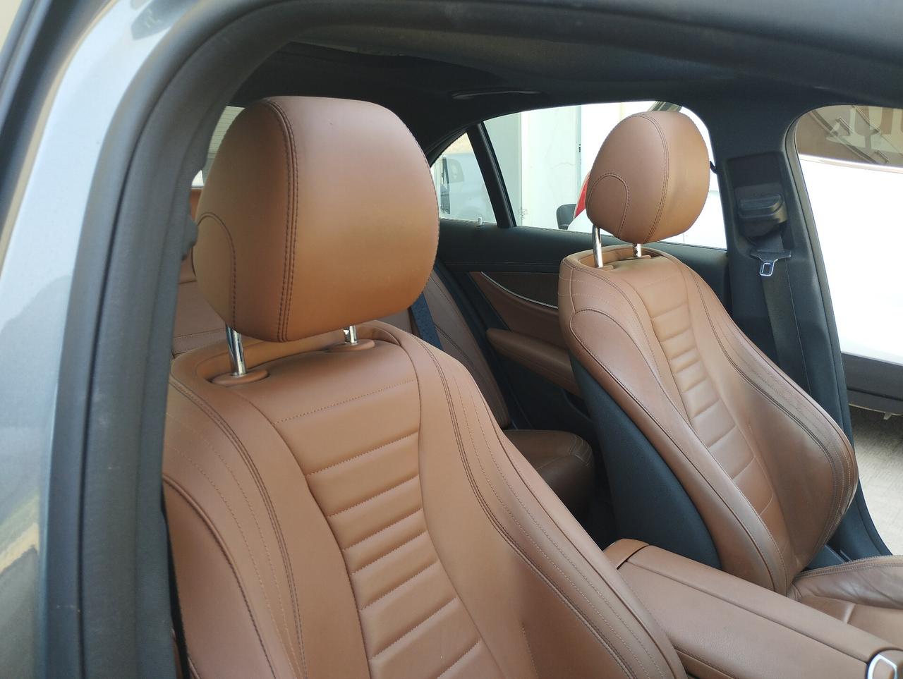 E 220 BlueTEC Automatic Premium Plus