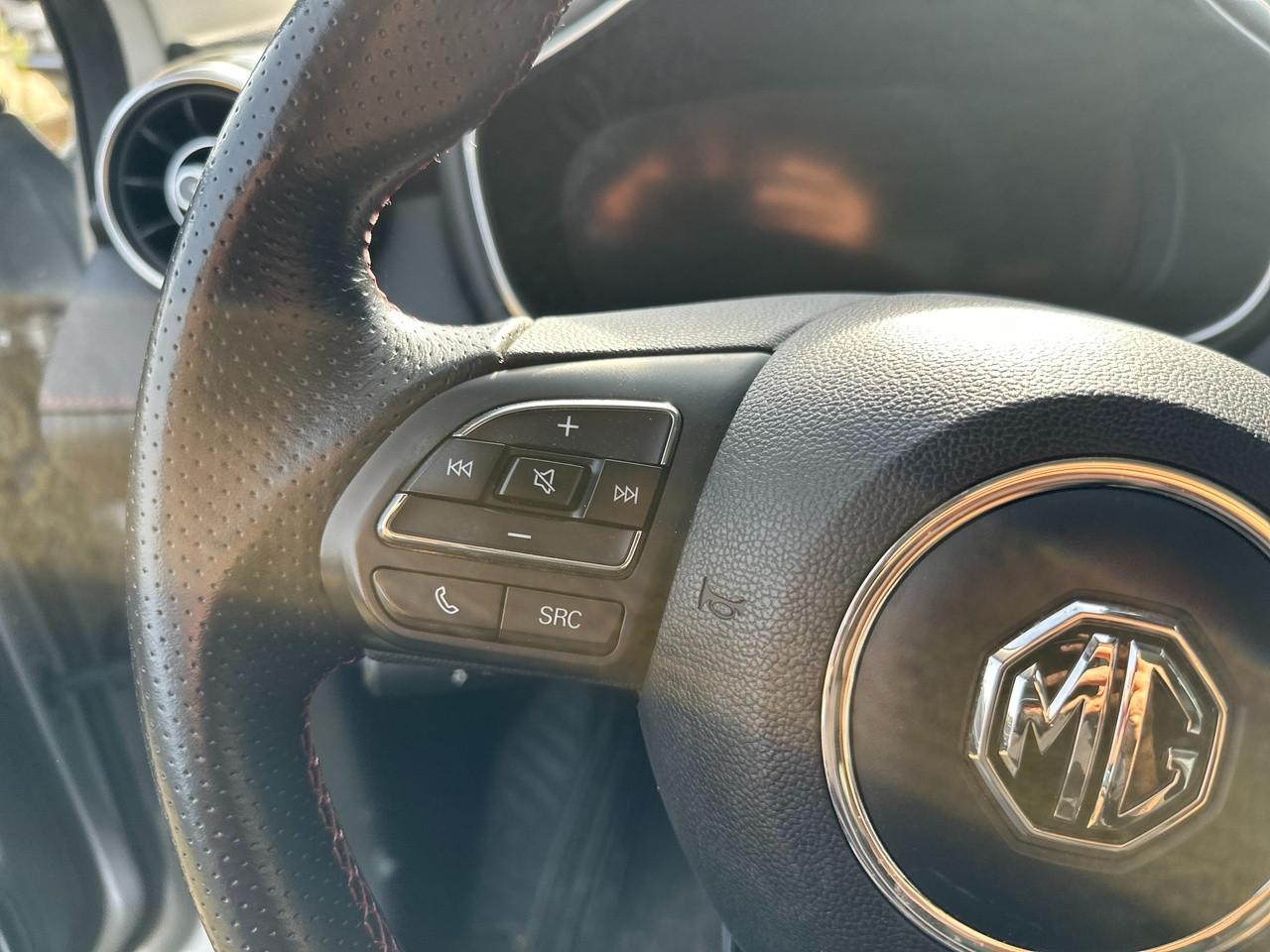 MG HS I - HS 1.5 t Luxury