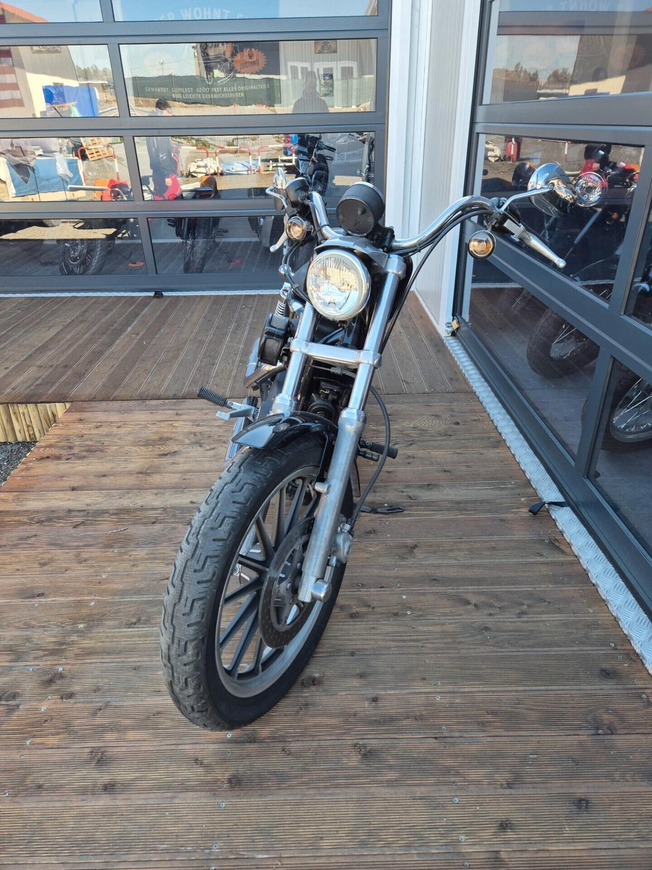 Harley-davidson 883 Sportster Standard