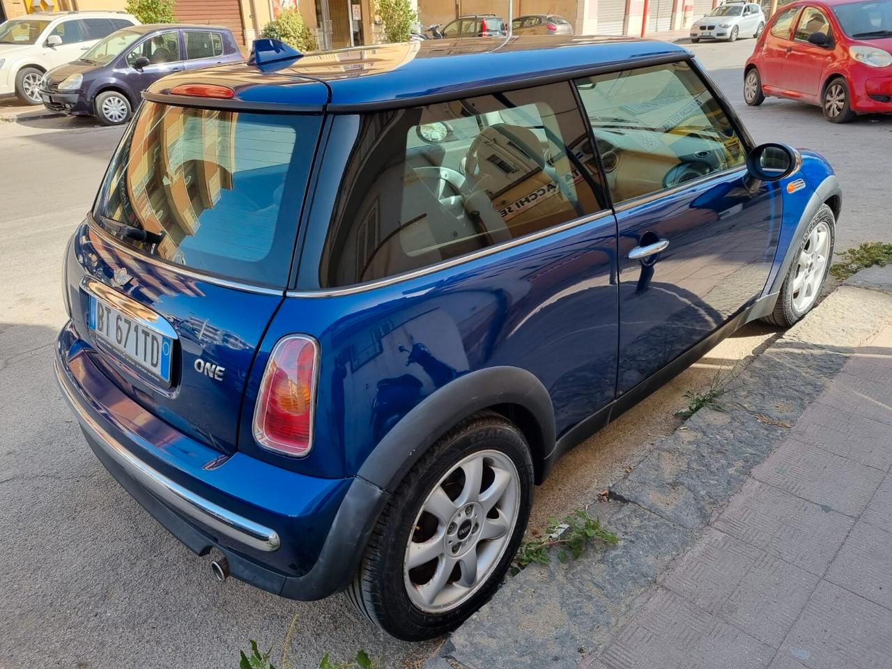 Mini 1.6 16V One