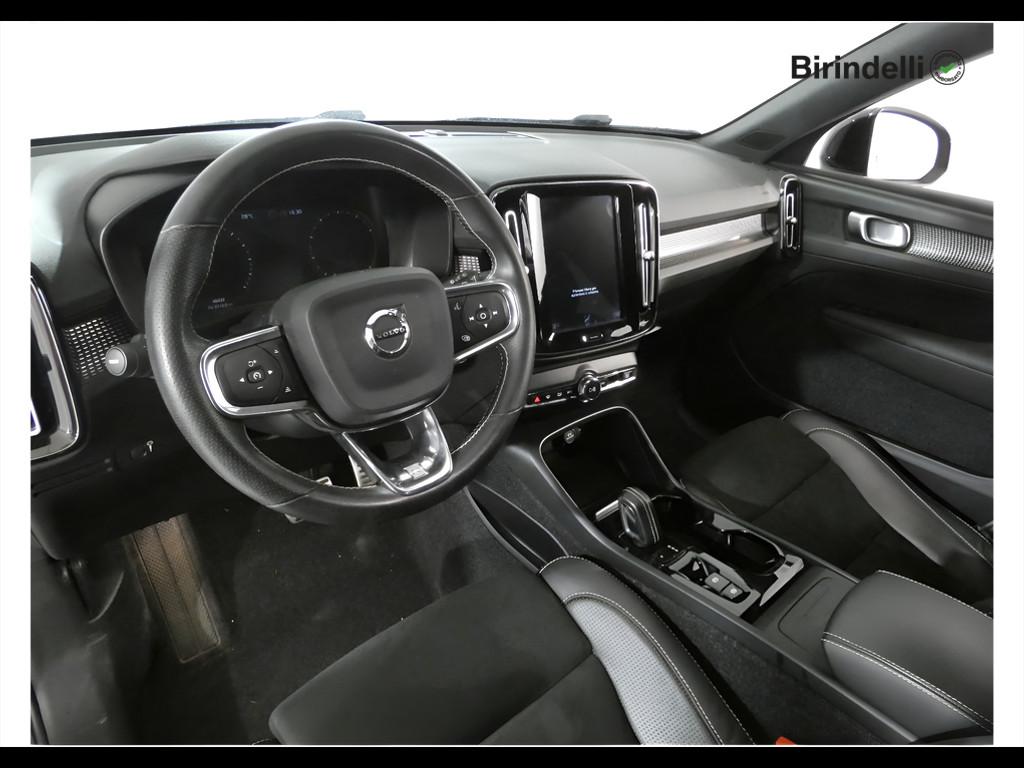 VOLVO XC40 (2017-->) - XC40 T4 Geartronic R-design