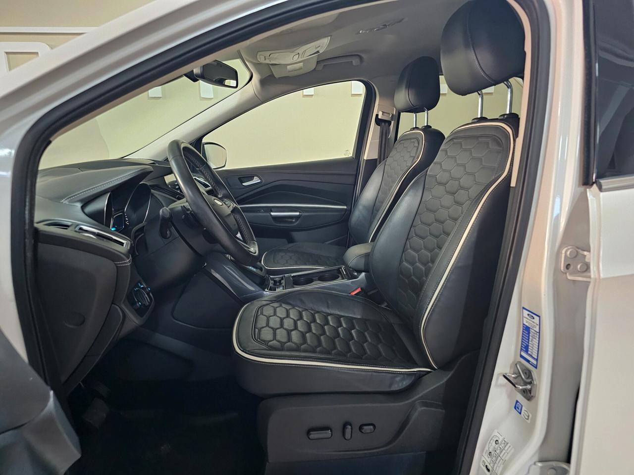 Ford Kuga 2.0 TDCI 150 CV S&S 4WD Powershift Vignale
