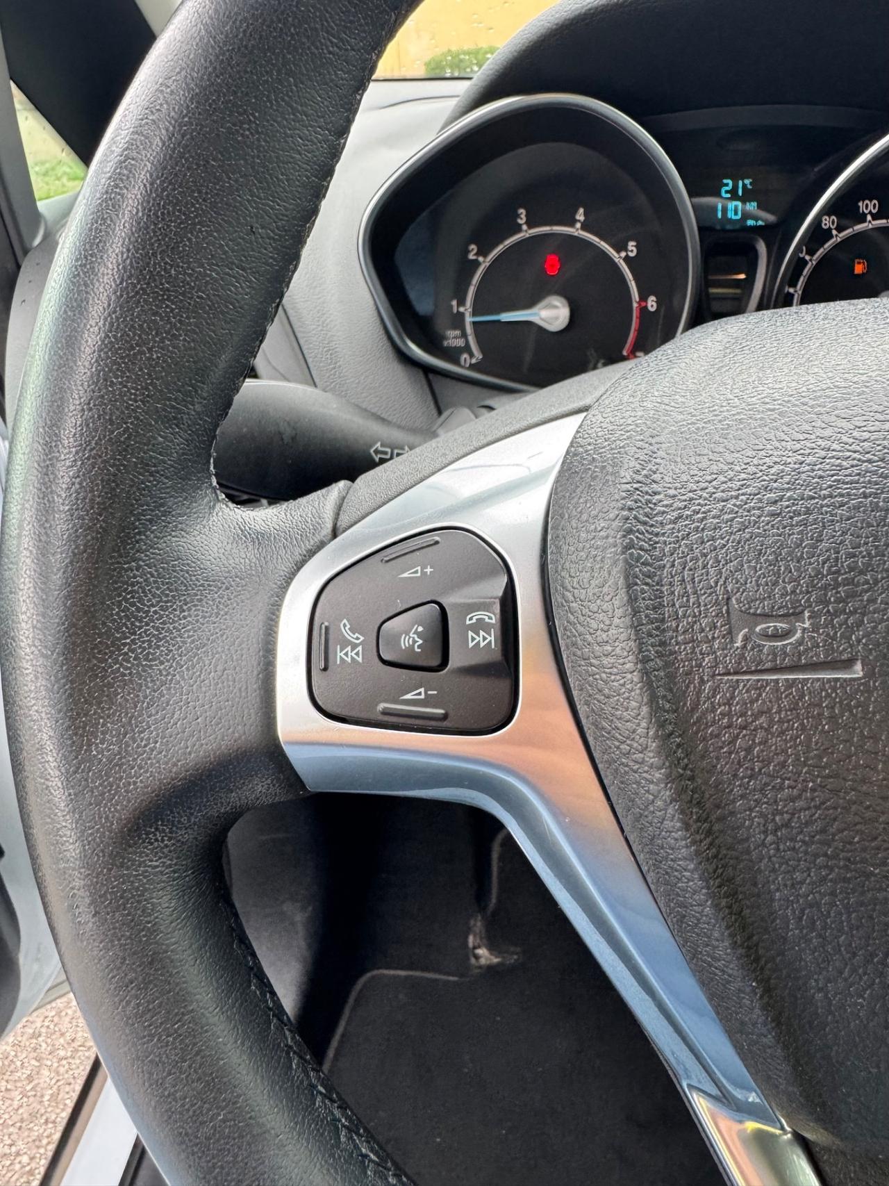 Ford B-Max POCHI KM/UNICO PROPRIETARIO