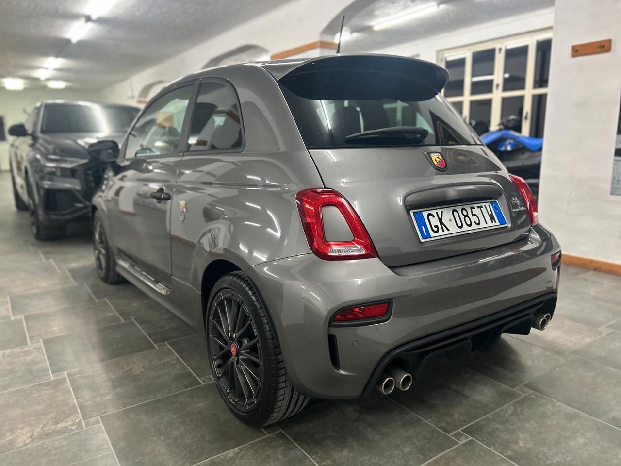 Abarth 595 1.4 Turbo T-Jet 180 CV Competizione