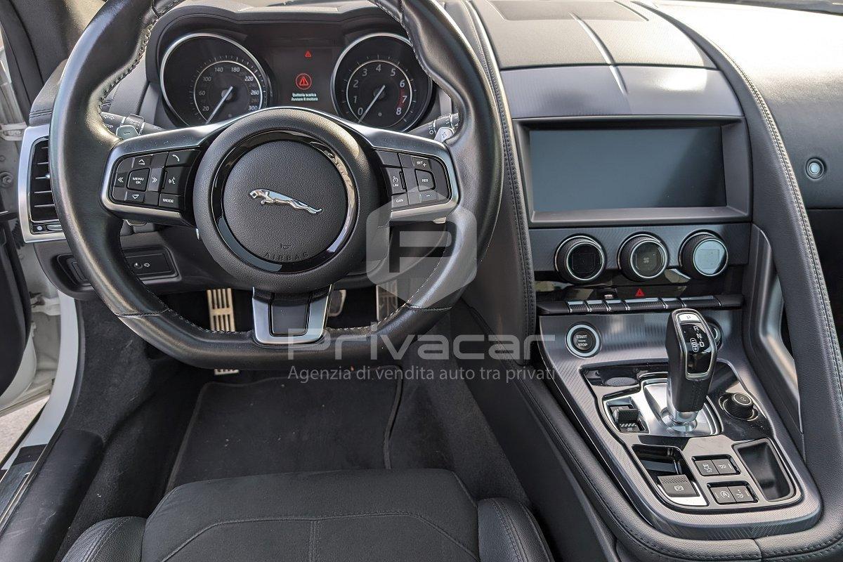 JAGUAR F-Type 2.0 aut. Coupé R-Dynamic