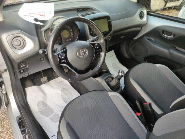 TOYOTA Aygo 1.0 VVT-i GPL x-play TELECAMERA,CARPLAY,CRUISE ..