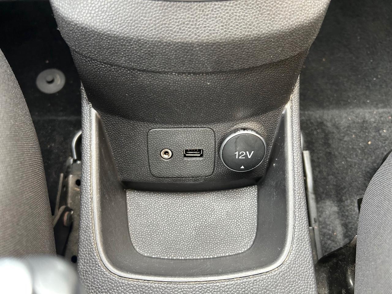 Ford Fiesta 1.5 TDCi 75CV 5 porte Business