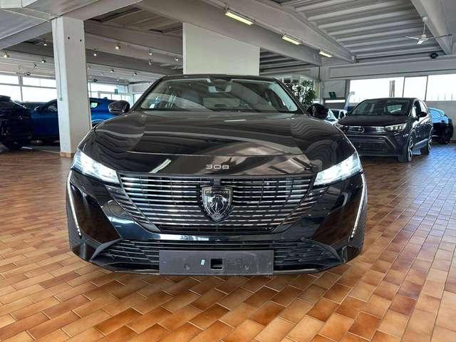 Peugeot 308 1.2 130cv Allure + Key Less + Navi + Camera