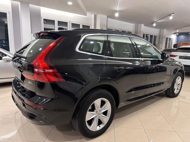 Volvo XC 60 XC60 B4 (d) AWD Geartronic Momentum Pro