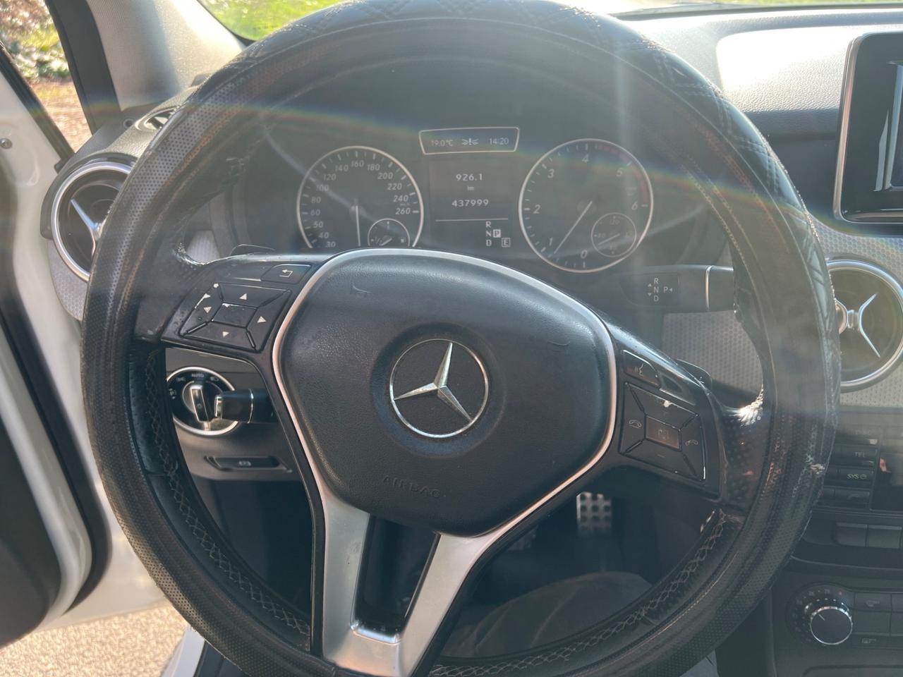 Mercedes-benz B 200 220 CDI Automatic Premium