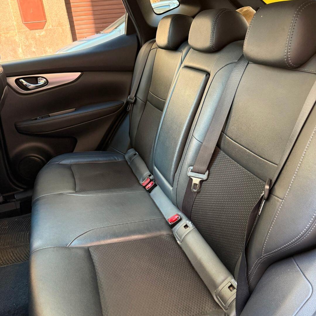 Nissan Qashqai 2019 **FULL OPTIONAL**