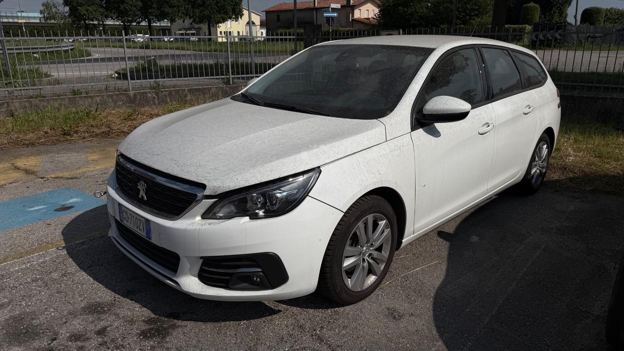 Peugeot 308 BlueHDi 130 S&S SW Business