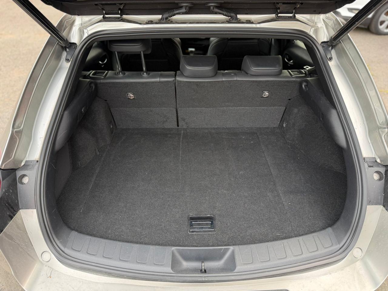 Lexus UX Hybrid 4WD Luxury