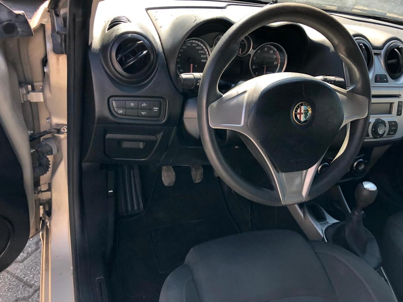 Alfa Romeo MiTo 1.4 8V ADATTA PER NEOPATENTATI CON GARANZIA 12 MESI E POSSIBILITA' DI ESTENSIONE FINO A 36 MESI!!!