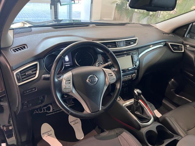NISSAN Qashqai 1.6 dCi 4WD Black Edition - FULL OPTIONAL!
