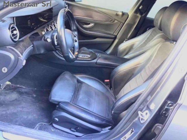 MERCEDES-BENZ E 300 de 4MATIC EQ-POWER Premium - GH155GW