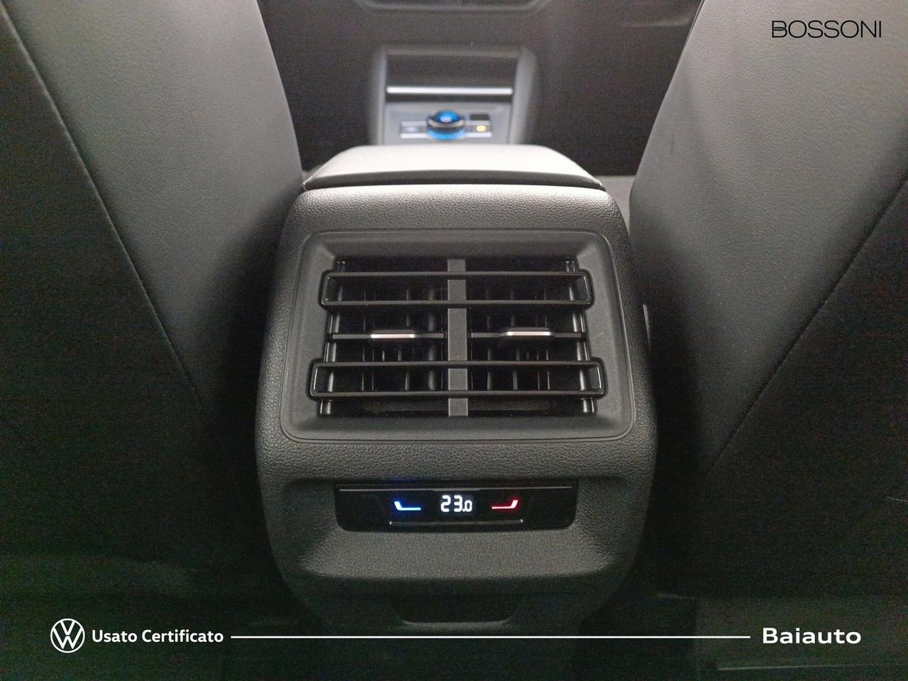 Volkswagen Tiguan 2.0 tdi scr 150cv life dsg