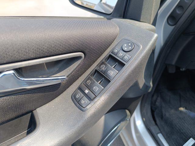 MERCEDES-BENZ CLA sse A (W/C169) A 180 CDI Elegance