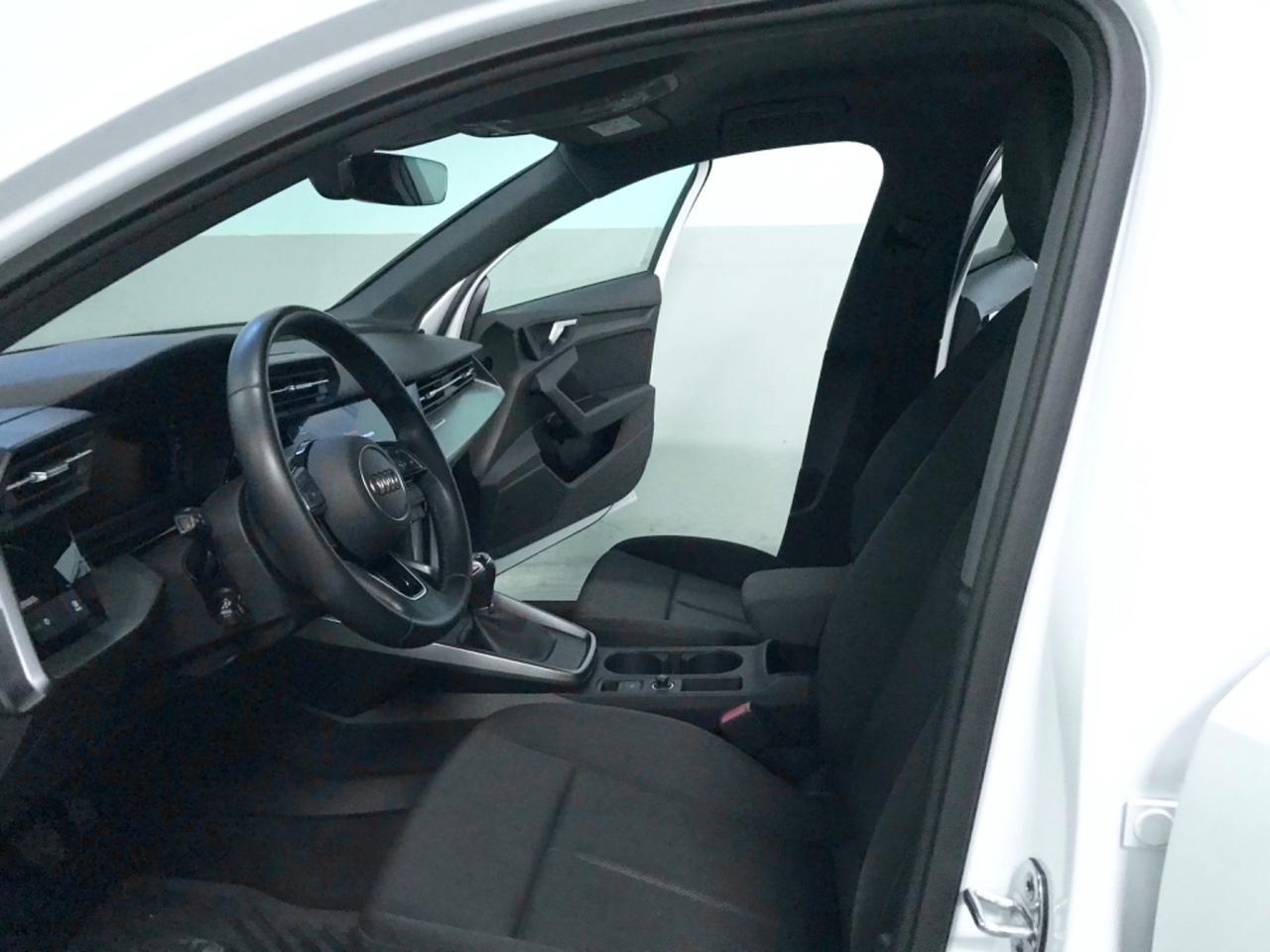 Audi A3 SPB 30 TFSI Business