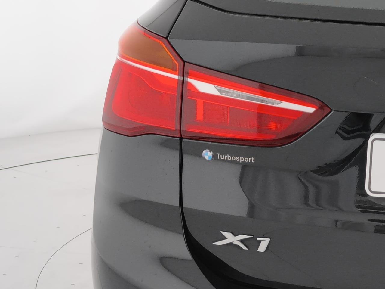 BMW X1 sDrive18d xLine