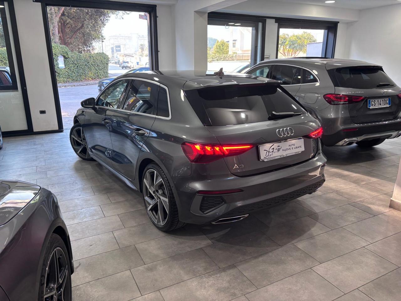 AUDI A3 SPORTBACK 35TDI S-TRONIC S-LINE