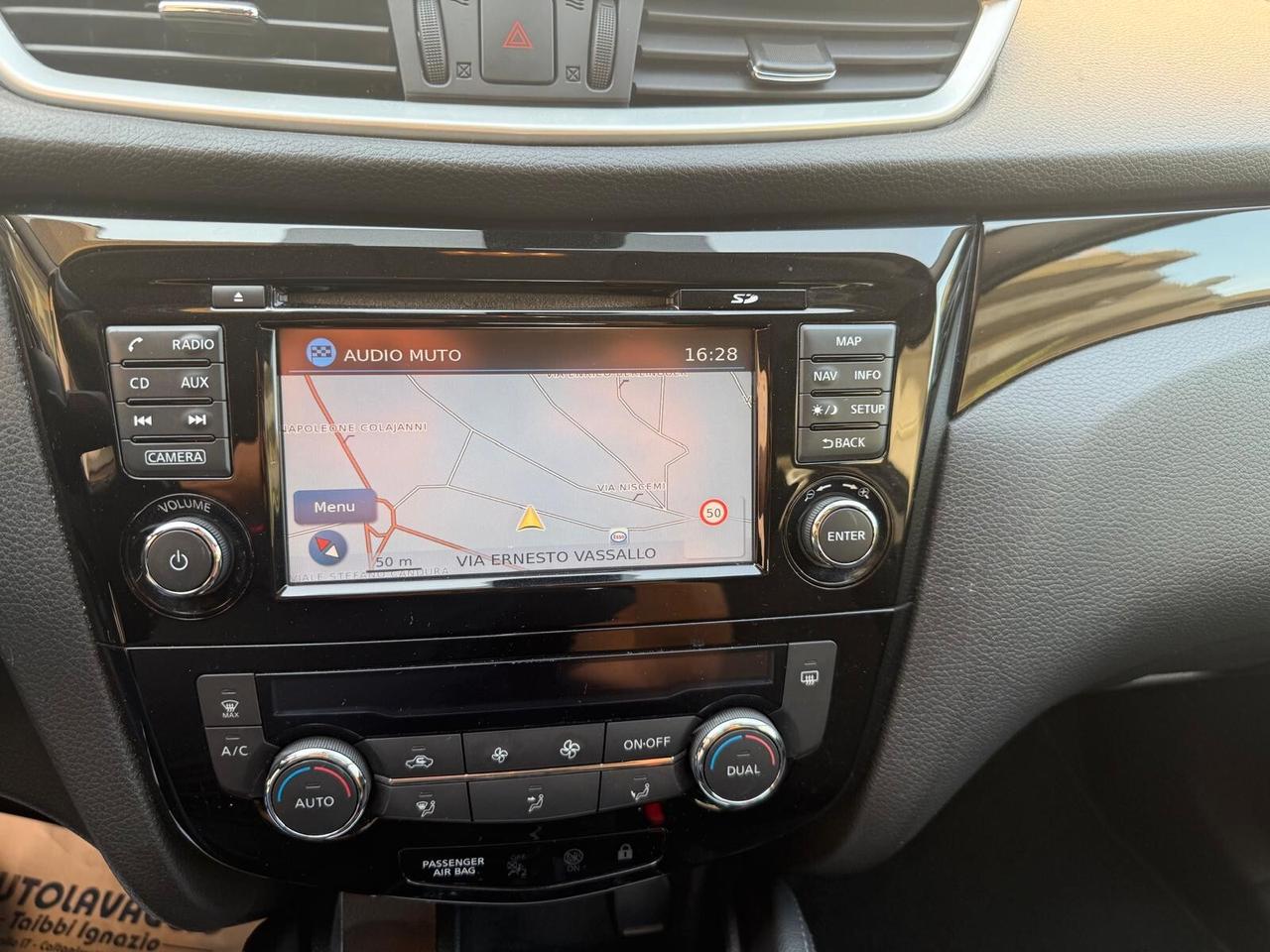 Nissan Qashqai 1.5 dCi N-Vision