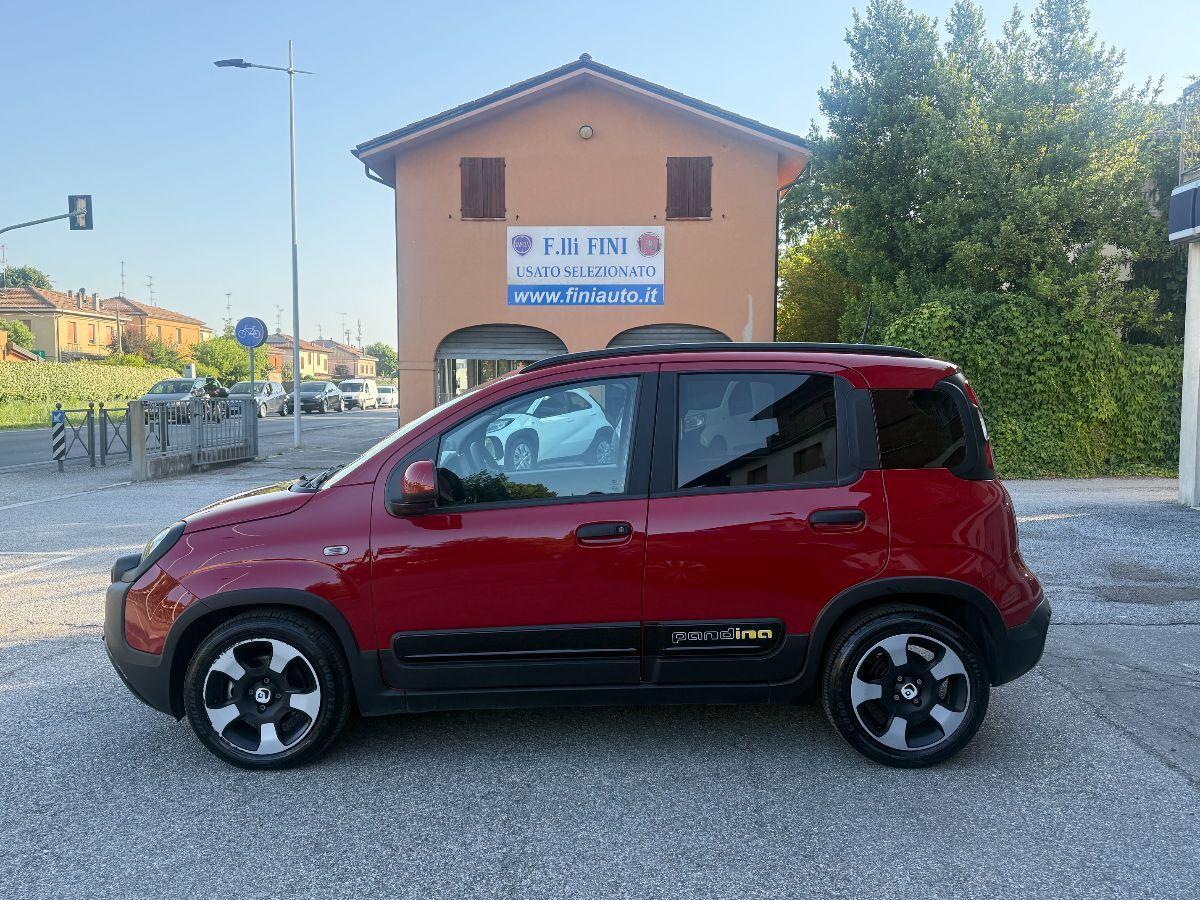 FIAT - Panda - 1.0 FireFly S&S Hybrid Pandina CROSS