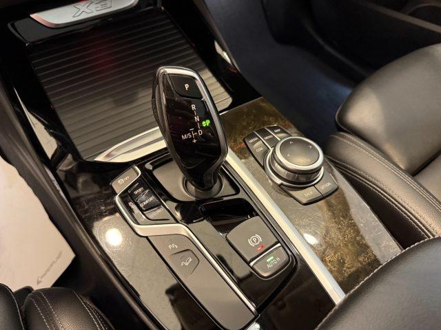 BMW X3 xDrive20d xLine GANCIO HeadUp Pano Navi
