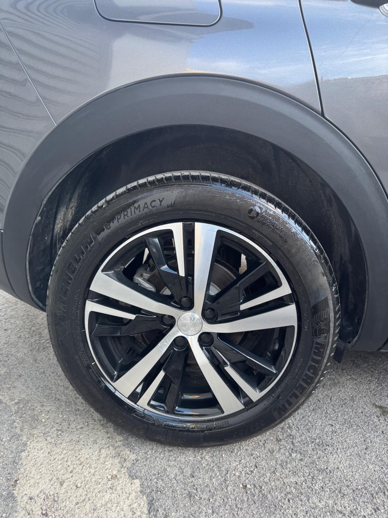 Peugeot 3008 Hybrid 136 e-DCS6 GT