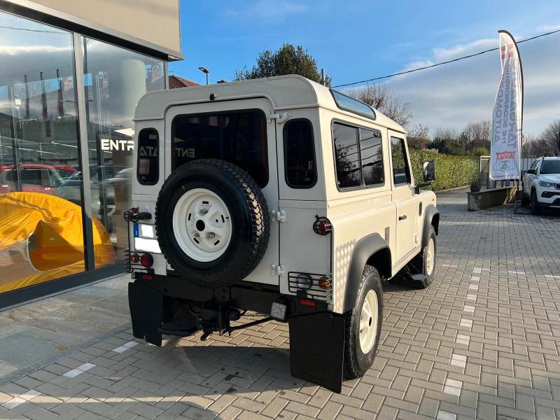 Land Rover Defender 90 SW Defender 90 2.5 tdi County