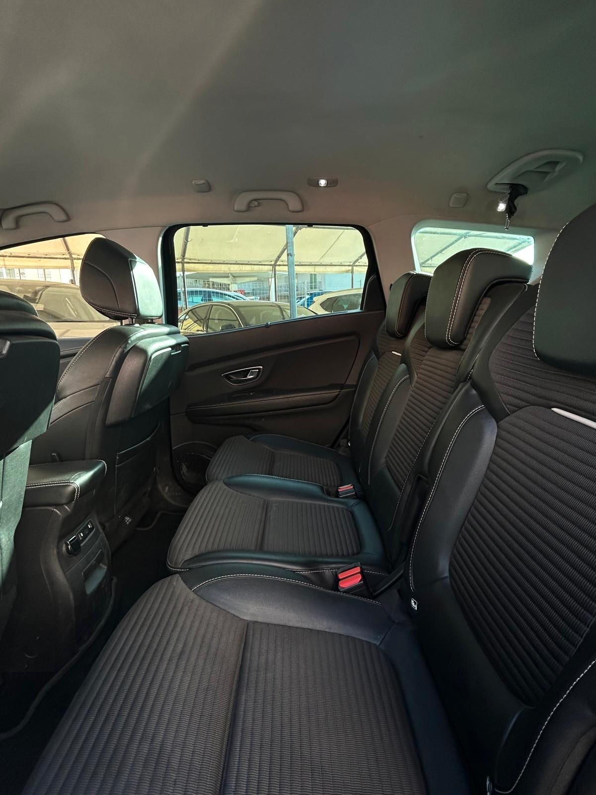 Renault Grand Scenic 7 posti, dCi 8V 110 CV EDC Energy Business
