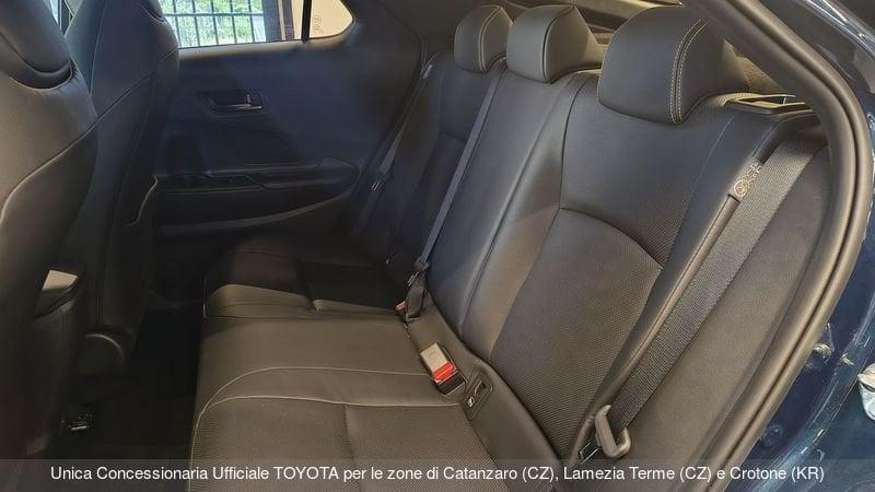 Toyota C-HR 2.0 HV Lounge Premiere