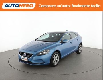 VOLVO V40 D3 Momentum