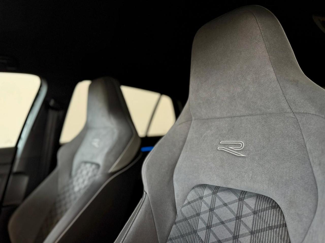 Volkswagen Golf 1.5 TSI 150 CV EVO ACT R-Line