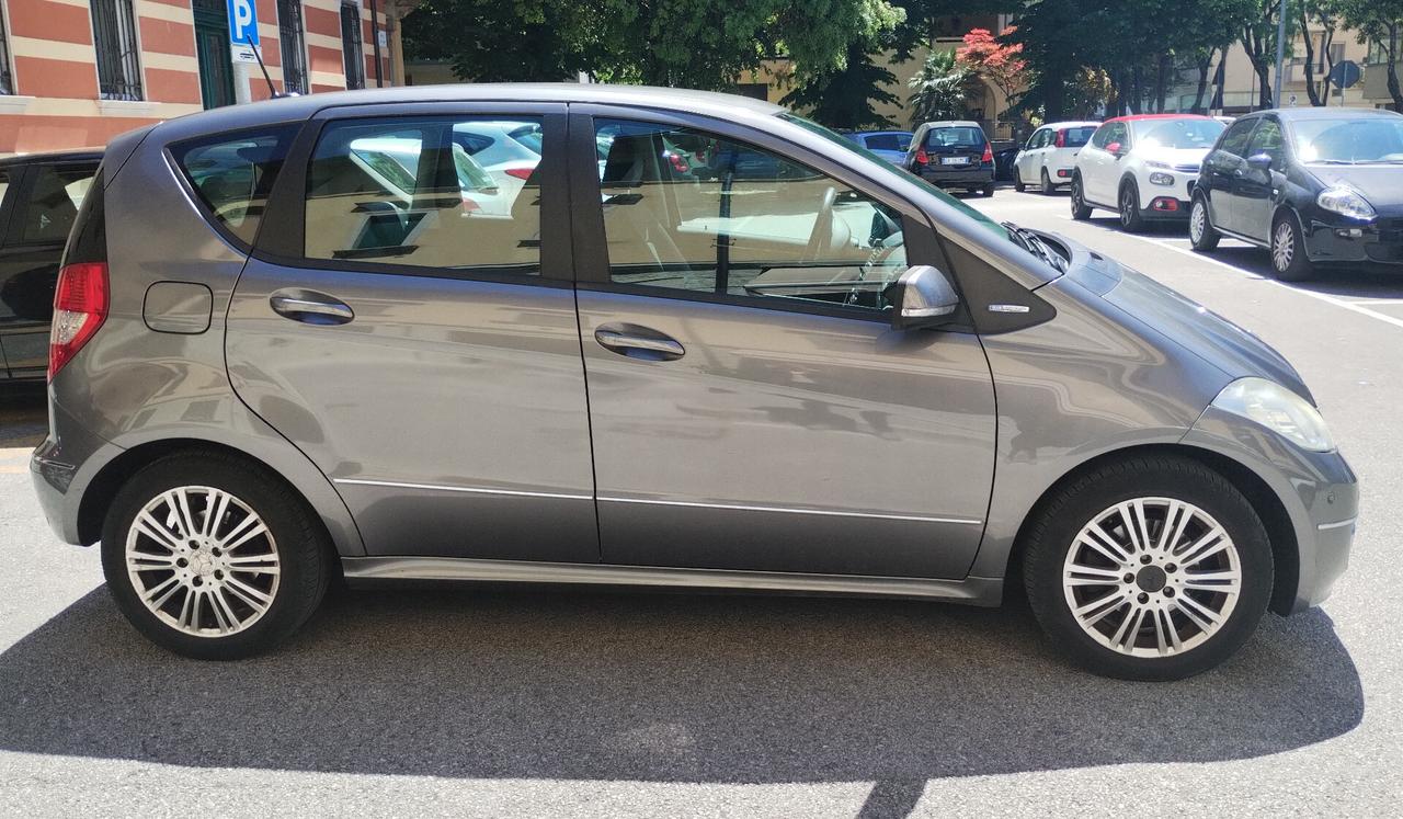 Mercedes-benz A 160 BlueEFFICIENCY