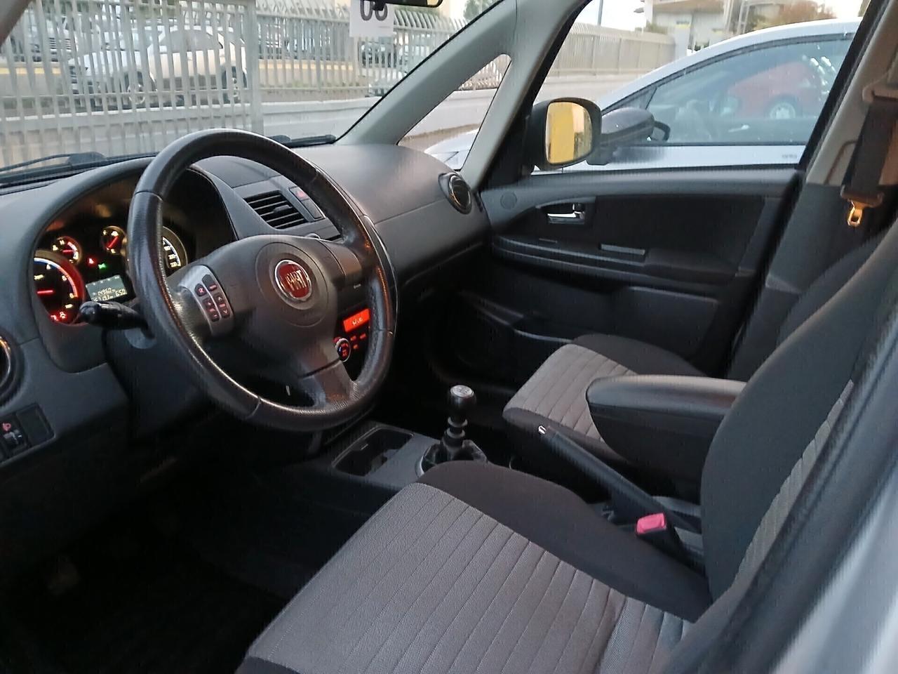FIAT Sedici Emotion 2.000 MultiJet 136cv 4WD