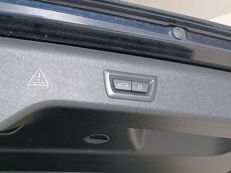 BMW Serie 5 Touring Serie 5 G31 2020 Touring LCI D 520d Touring mhev 48V xdrive Msport auto