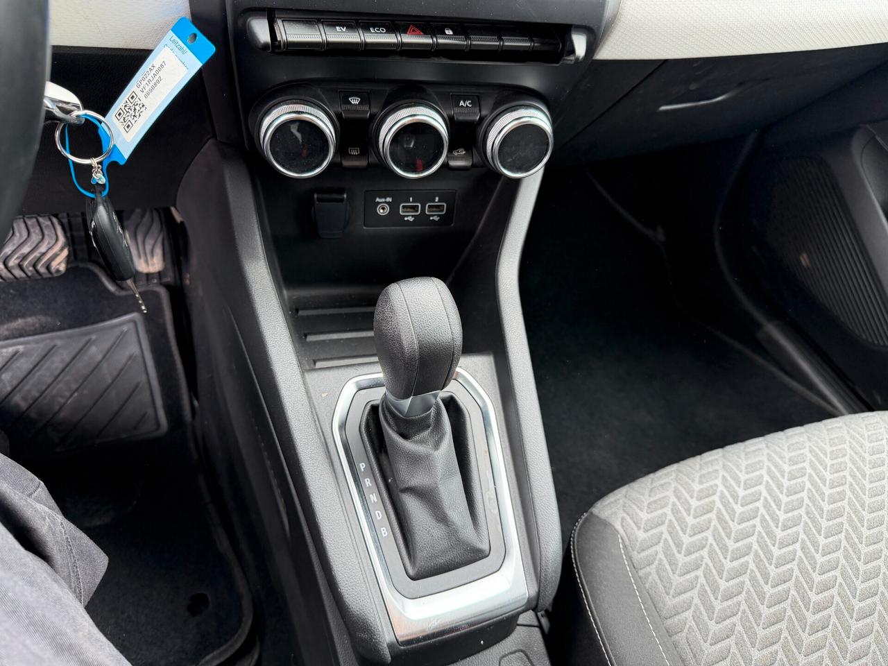 RENAULT CLIO 2023 1.6 HYBRID *AUTOM * AIRB OK
